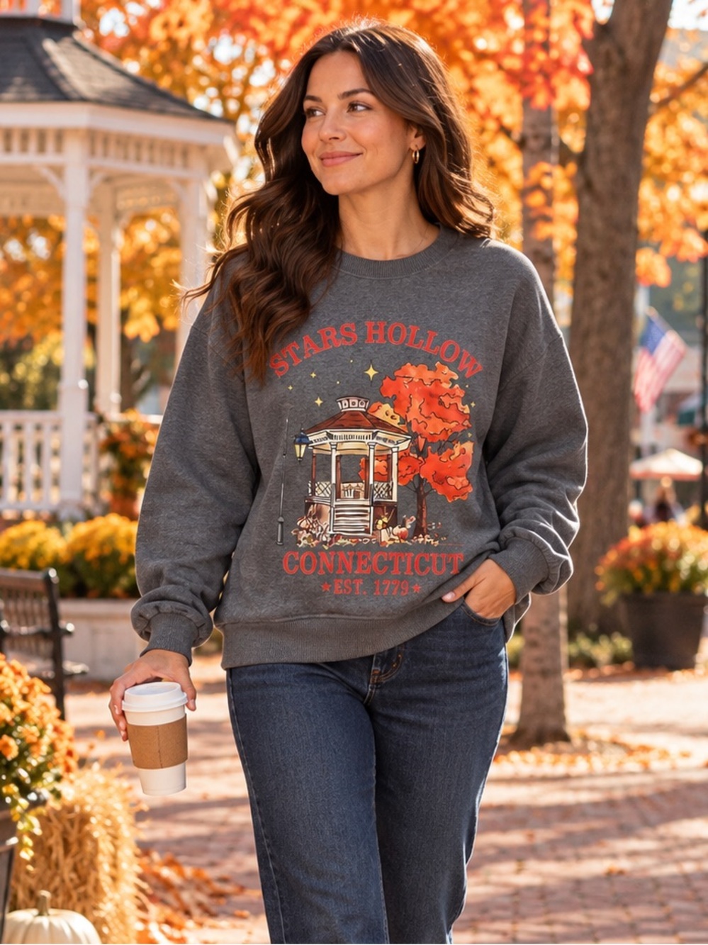 NWOT Stars Hollow Connecticut Graphic Sweatshirt - Gray